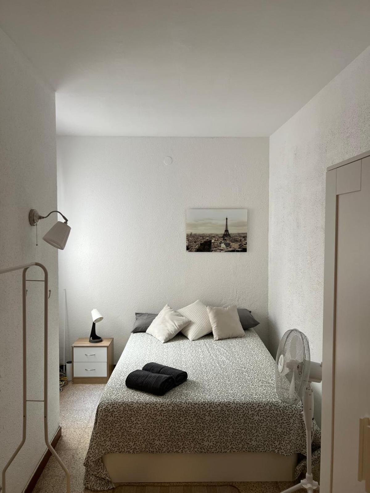 Habitacion Privada En Piso Compartido Lepanto Barcellona Esterno foto