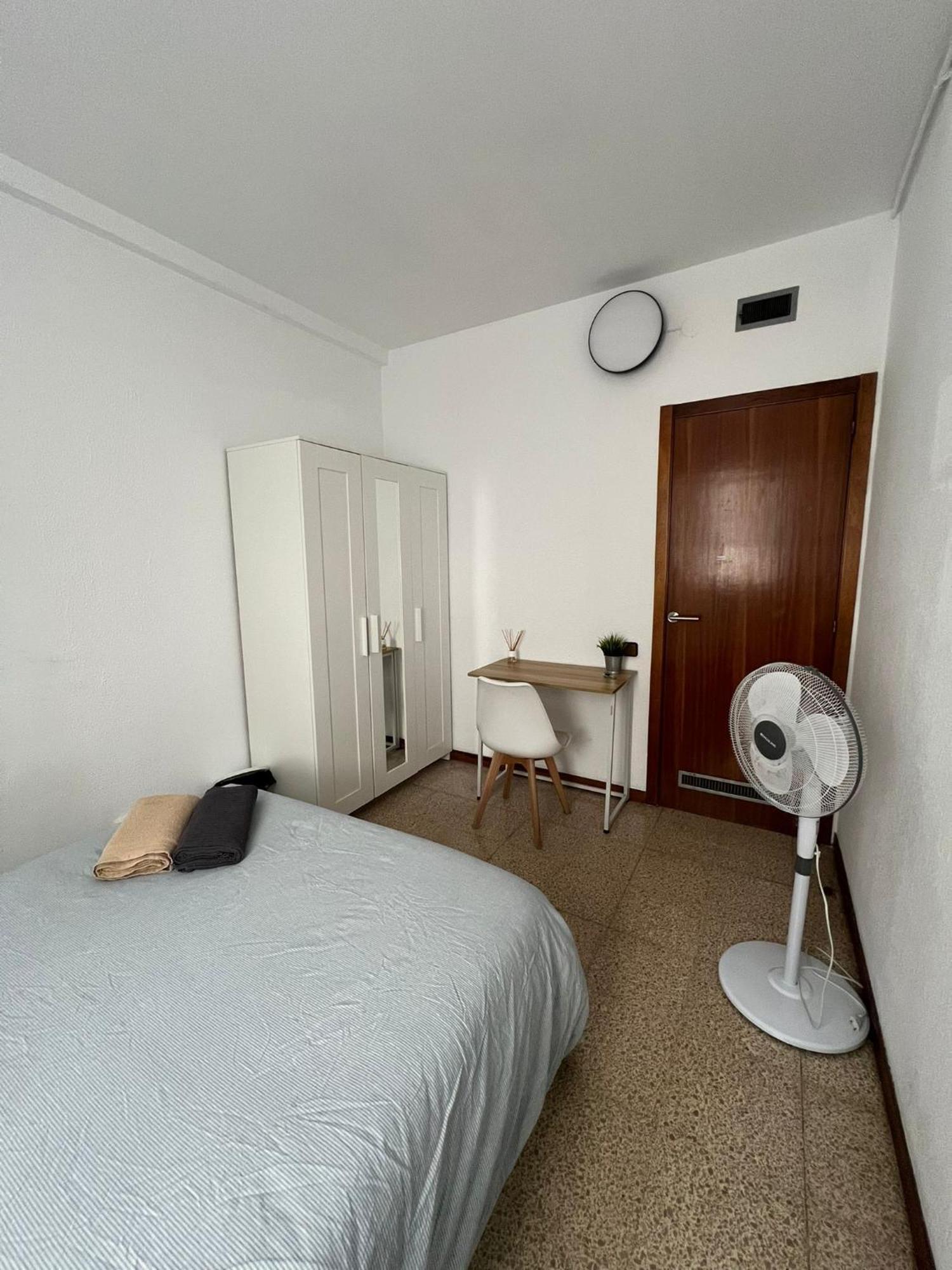 Habitacion Privada En Piso Compartido Lepanto Barcellona Esterno foto